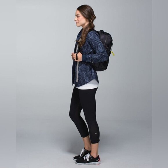 Lululemon Spring Forward Jacket Kanoko Twist Inkwell  Ghost / Inkwell Size 4 - Picture 9 of 16